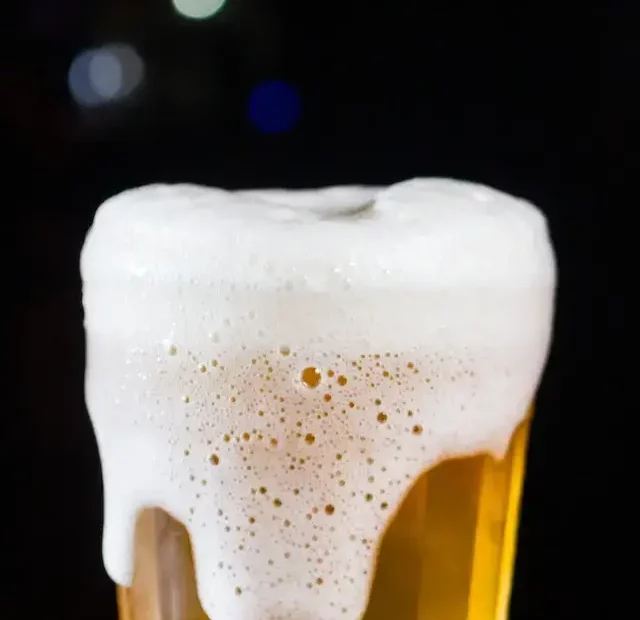 Bier mit Bierschaum Probleme